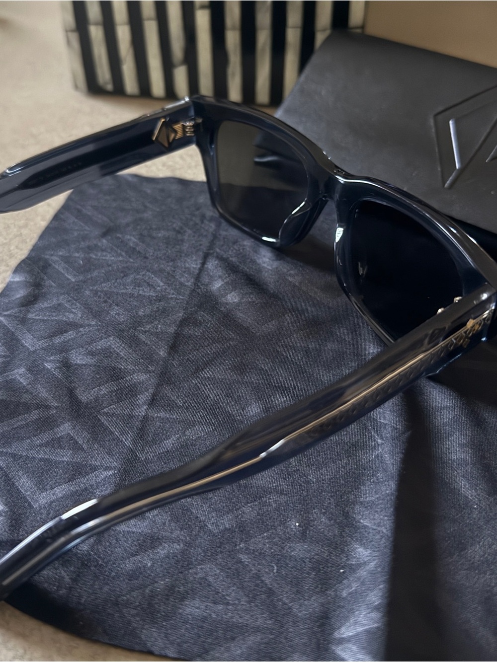 Dior Men's Frame Sunglasses - Picture 5 of 7